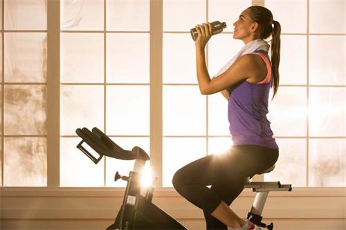 动感单车使用方法，有哪些技巧？图1