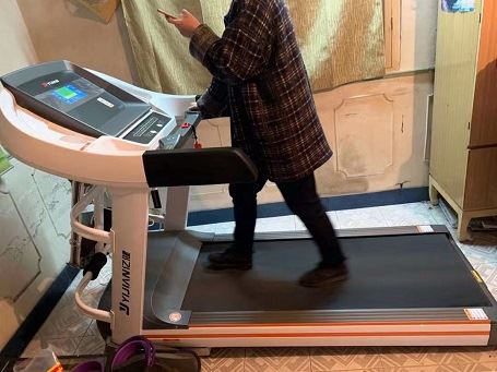亿健跑步机