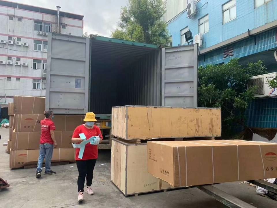 跑步机工厂直销 跑步机工厂直销