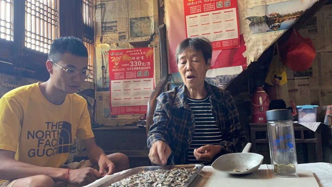 利川沙溪一大学生主动退出低保,原因竟然是&hellip;&hellip;图1