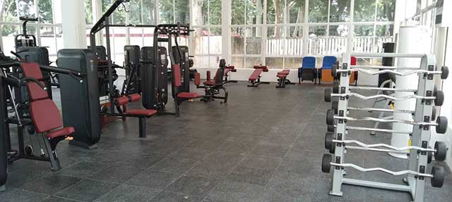 健身房器材 健身房器材