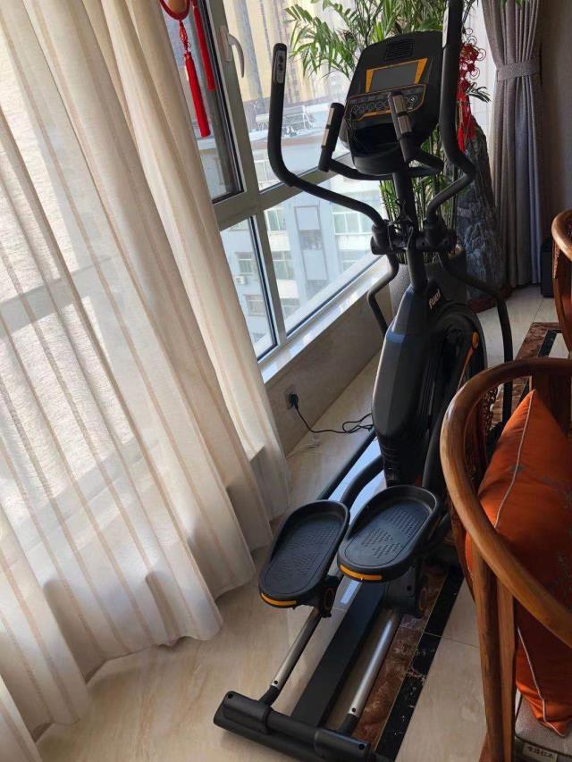 速尔椭圆机好用吗？质量怎么样？(椭圆机力雅特和速尔哪个图1