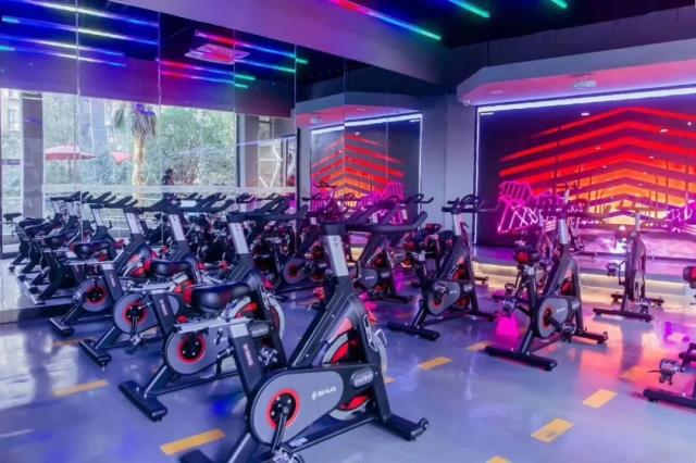 动感单车主要瘦哪里？动感单车有什么好处？(动感单车是瘦 图