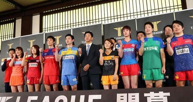 又败给16岁国外小将，冯天薇真老了？莫斯科辉煌不再(又败图1