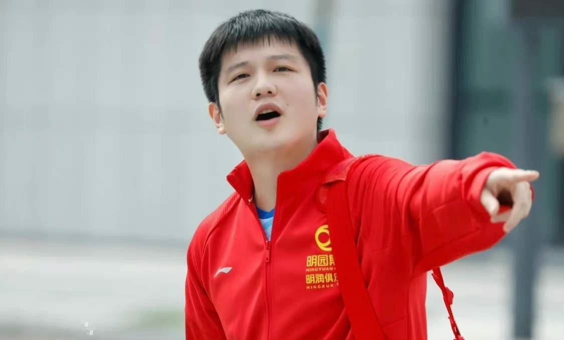 乒超最新消息！月底正式集结，樊振东领衔上海争冠军孙颖