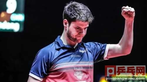 男单四强诞生！世界冠军险胜过关，奥恰洛夫迎战&ldquo;乒坛最图1