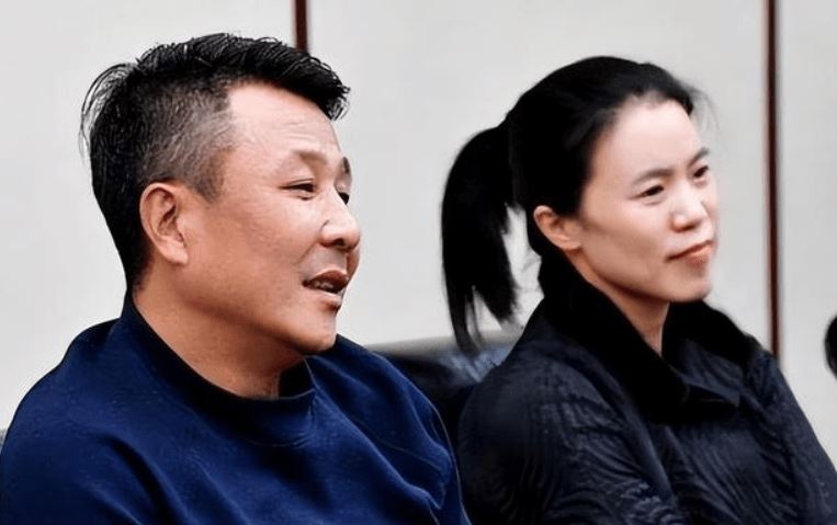 郭斌有多支持王楠？主办乒超联赛不计亏损只为热爱，球迷