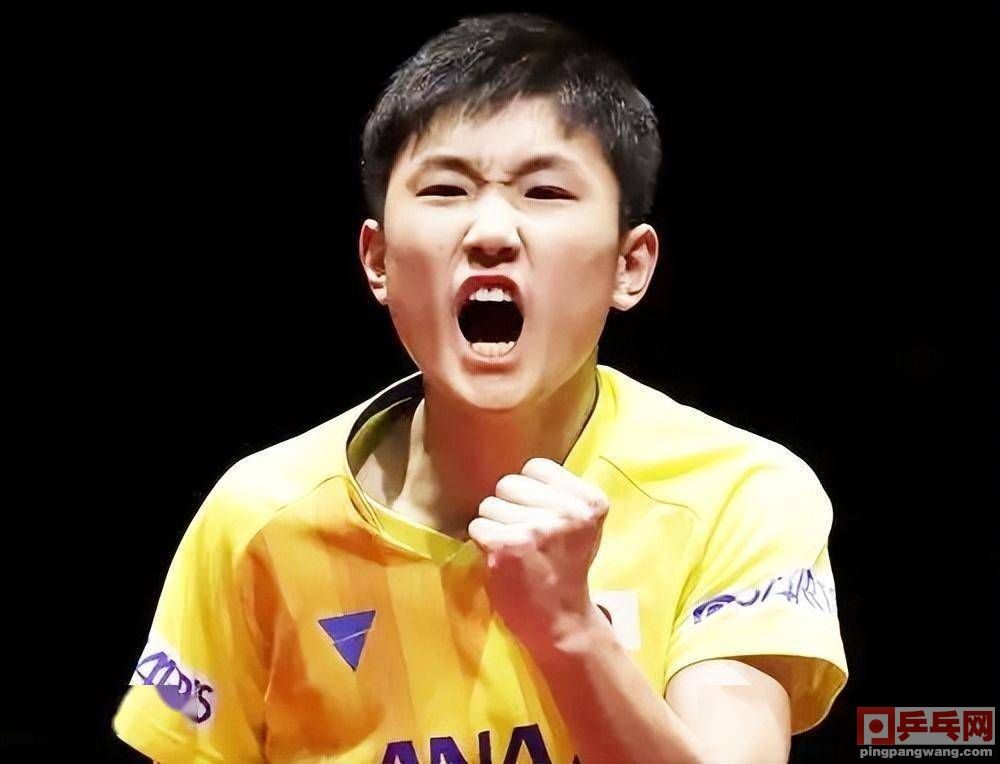 终于上场了！张本智和去欧洲打球，首战大获全胜，放弃乒图1