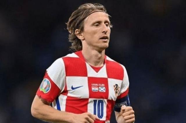 莫德里奇与大力神杯失之交臂，季军赛将全力以赴(大力神杯