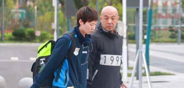 世乒赛大名单公布，肖战为何重回女团？李晟回应称，王曼图1