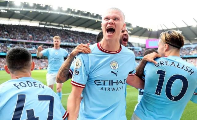 足坛最恐怖的事：踢完世界杯直面哈兰德！(足球世界杯史上