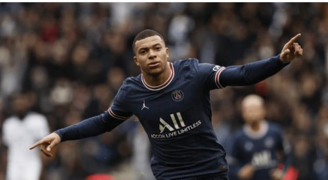 世界杯后成熟了！姆巴佩点射破门助球队赢球，赛后采访获图1