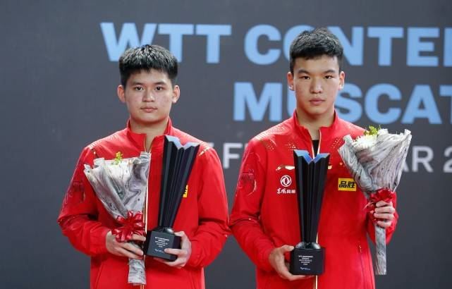 3-1横扫日本张本智和，中国20岁小将轰11-1，向鹏4-1强势图1