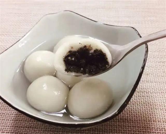 黑芝麻汤圆的做法