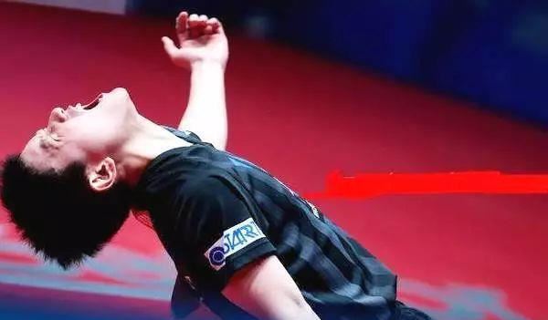 早田希娜成双冠王！搭档伊藤美诚豪取五连冠，张本智和再图1