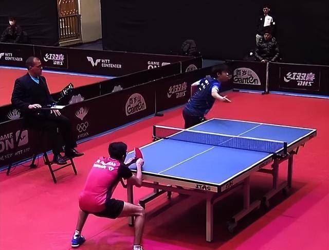 两个冠军怎么了？曹巍在资格赛中遭遇了一次往返，这比徐图1