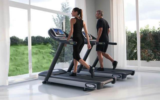 家用跑步机多少钱一台比较合适？(家用小型跑步机多少钱一图1