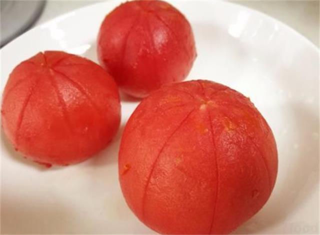 教你5个番茄去皮的方法，你知道吗？
