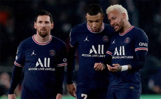 CCTV5领衔曼联+梅西的英超VS巴黎VS里尔，APP领衔GPC，5+