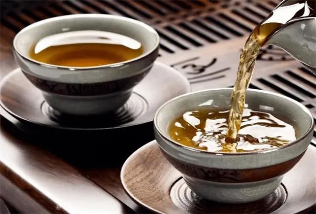 喝茶解腻消脂的真相