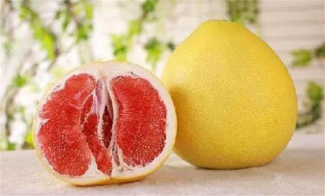 ?柚子到底能不能帮助排便 吃柚子真的可以帮助减肥吗