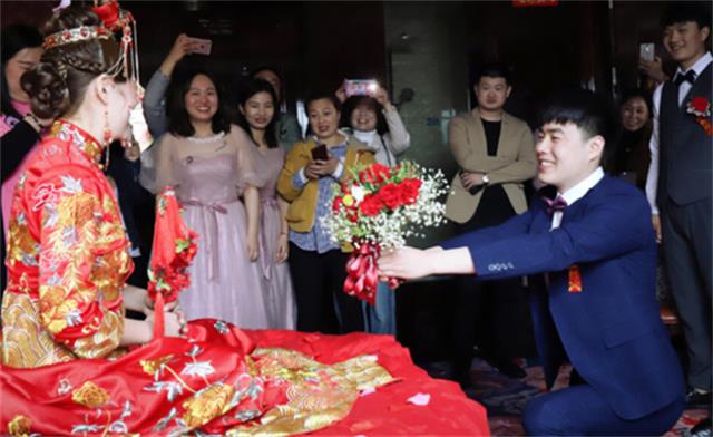 年轻人为什么到了法定年龄不结婚？