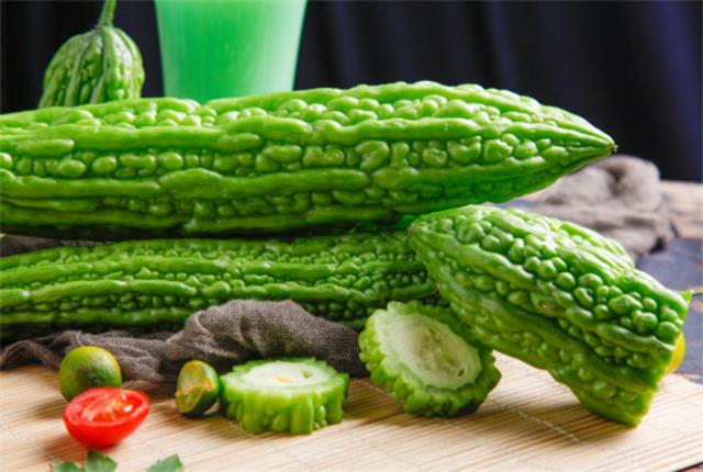 ?常吃苦瓜有什么好处 吃苦瓜怎么去除苦味