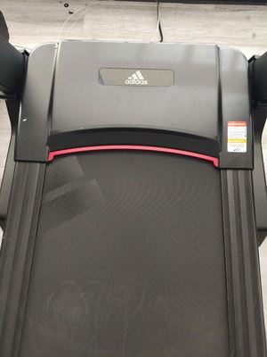 实话测试：adidas阿迪达斯跑步机使用1个月优缺点评论，真的好