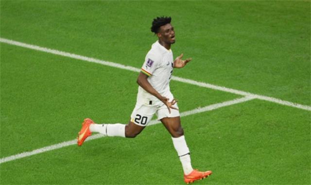 阿森纳、利物浦和曼联角逐：穆罕默德-库杜斯是否成为默西图1