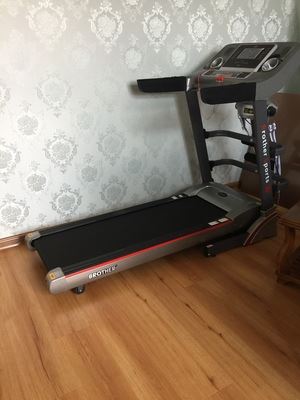 家用男女款折叠室内超静音跑步机怎么样？是哪里牌子？有何缺点？