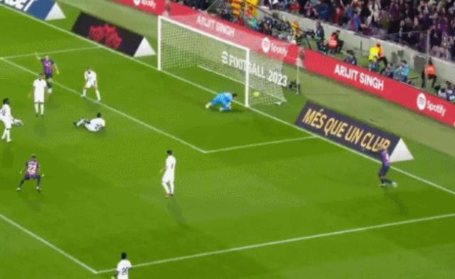 巴萨2-1绝杀皇马 领先12分 西甲冠军没有悬念了？